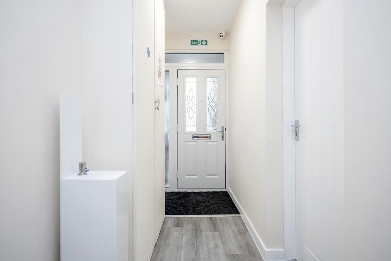 Bedford Hospital Victoria Apartments A And B By Homely Spaces Short Lets & Serviced Accommodation 외부 사진