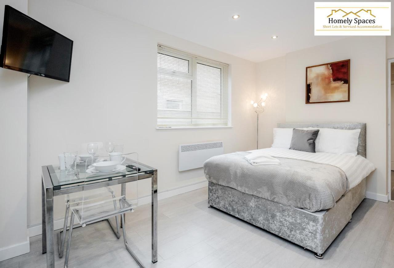 Bedford Hospital Victoria Apartments A And B By Homely Spaces Short Lets & Serviced Accommodation 외부 사진