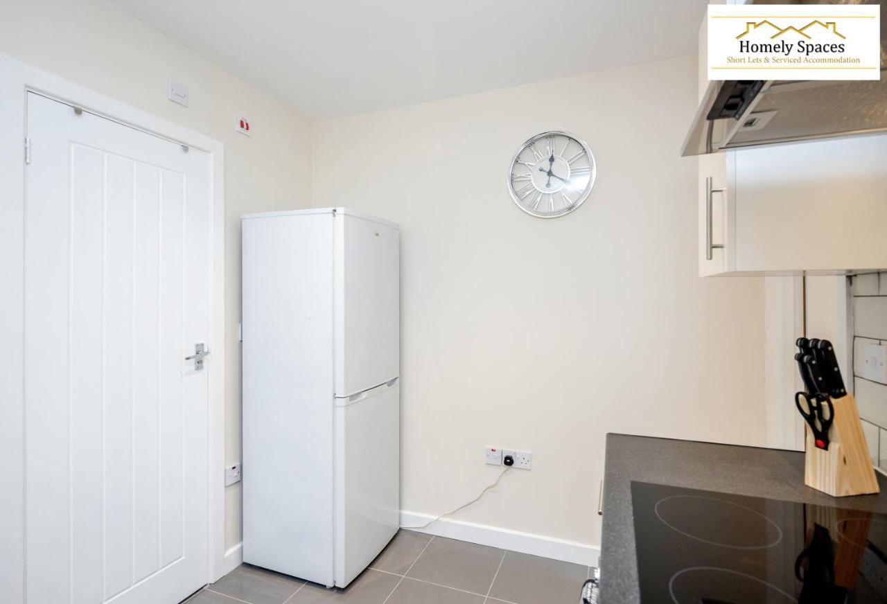 Bedford Hospital Victoria Apartments A And B By Homely Spaces Short Lets & Serviced Accommodation 외부 사진