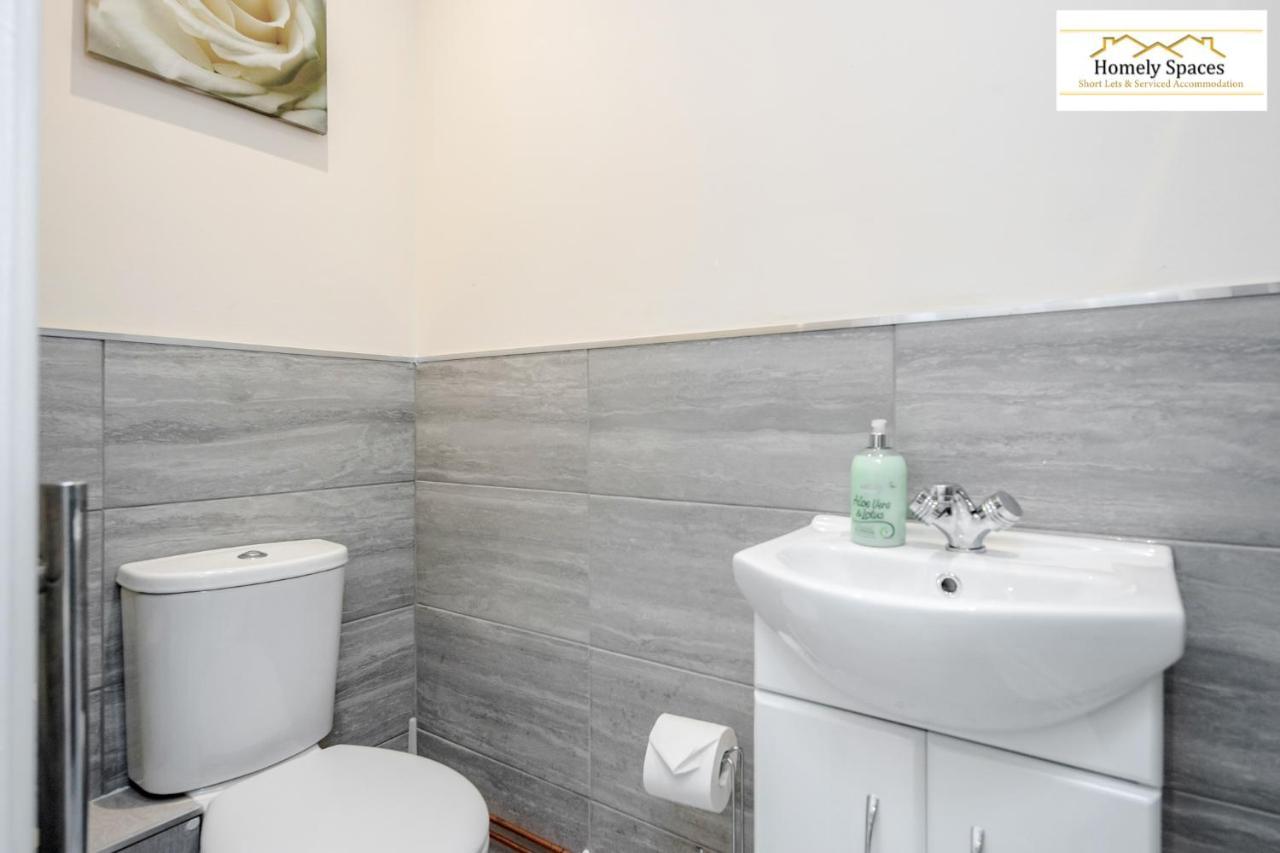 Bedford Hospital Victoria Apartments A And B By Homely Spaces Short Lets & Serviced Accommodation 외부 사진